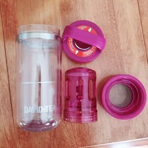 DAVIDsTEA Limited Edition Fuscia Matcha Maker Travel Mug -8 Ounce